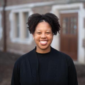 Asia H. | Tutor in Essay Writing | 11566481