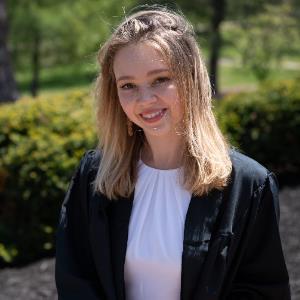 Darya F. | Tutor in Essay Writing | 10903656