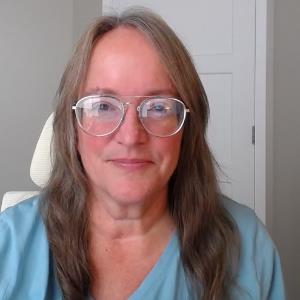 Catherine D. | Tutor in Essay Writing, Literature | 9788732