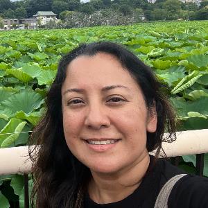 Elaine R. | Tutor in Essay Writing | 1894785