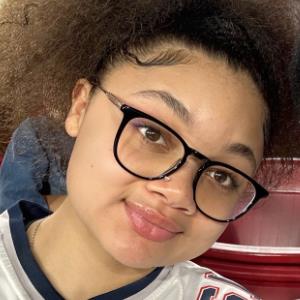 Karena W. | Tutor in Essay Writing | 13954196