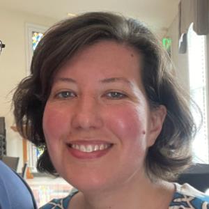 Robin J. | Tutor in Essay Writing | 14021375